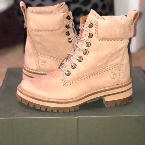 Timberlands - Picture 2 of 4